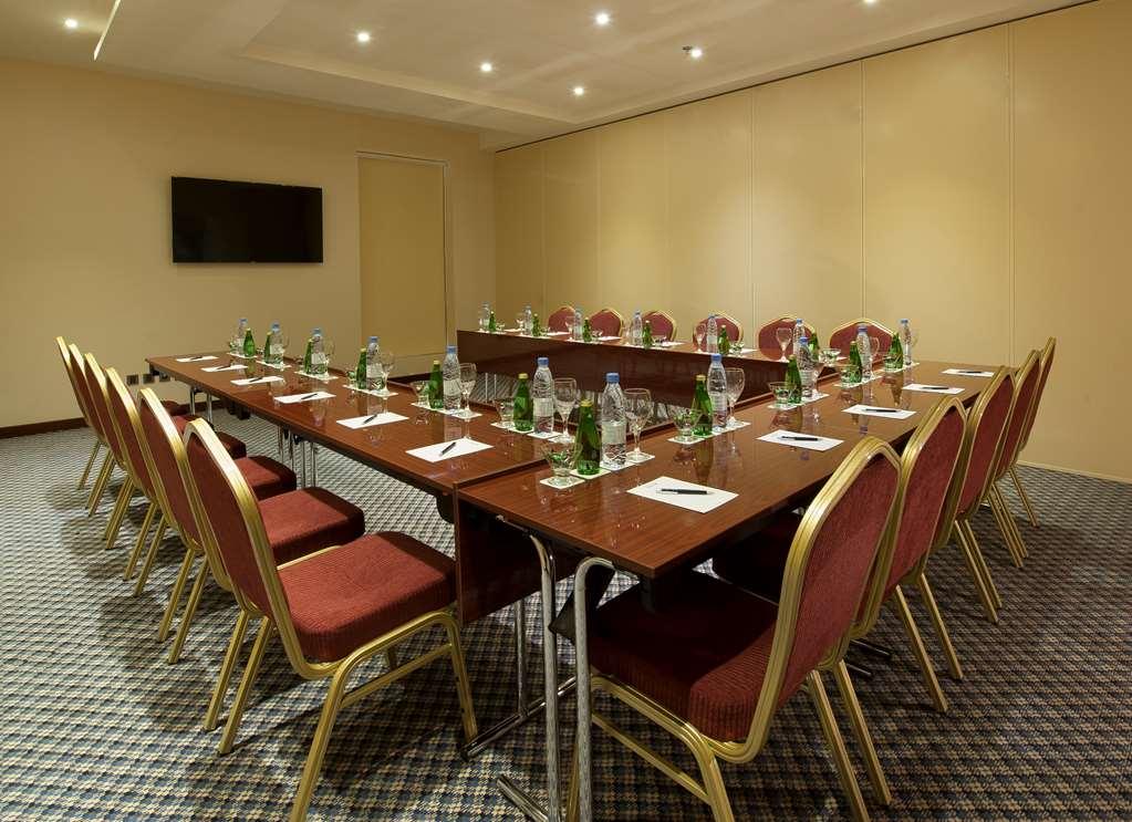 Radisson Blu Hotel, Dhahran Al Khobar Facilities photo