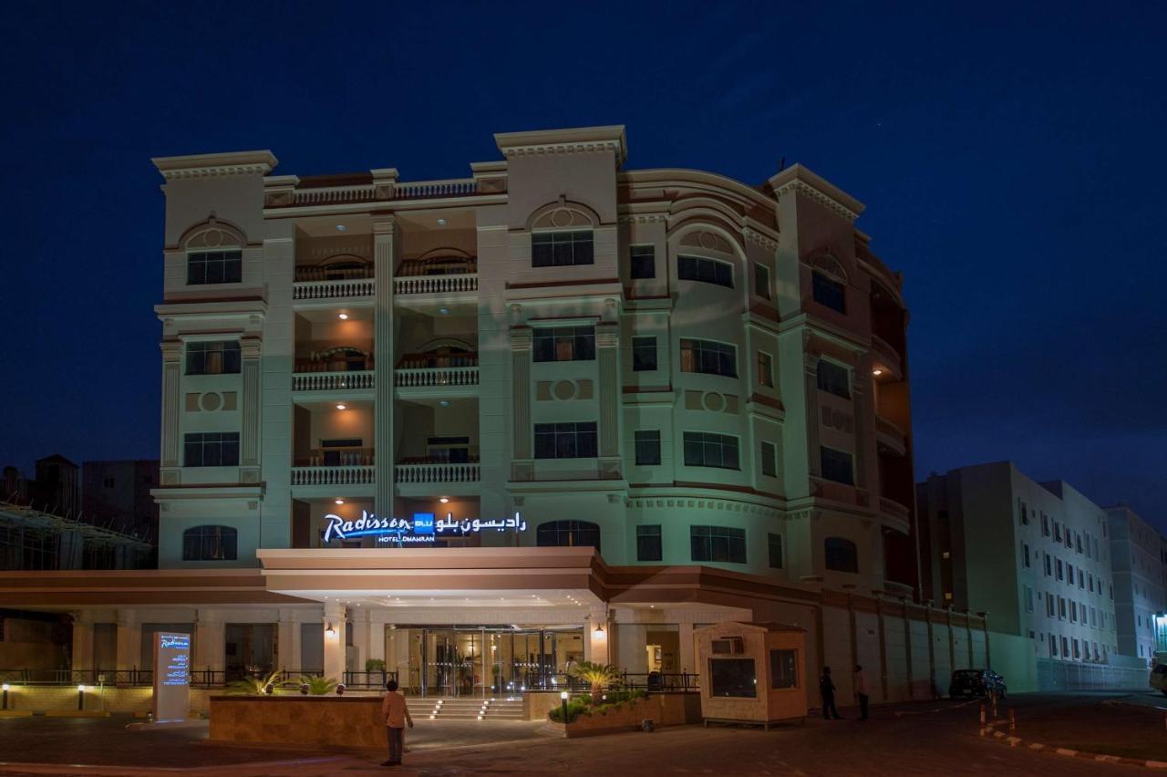 Radisson Blu Hotel, Dhahran Al Khobar Exterior photo